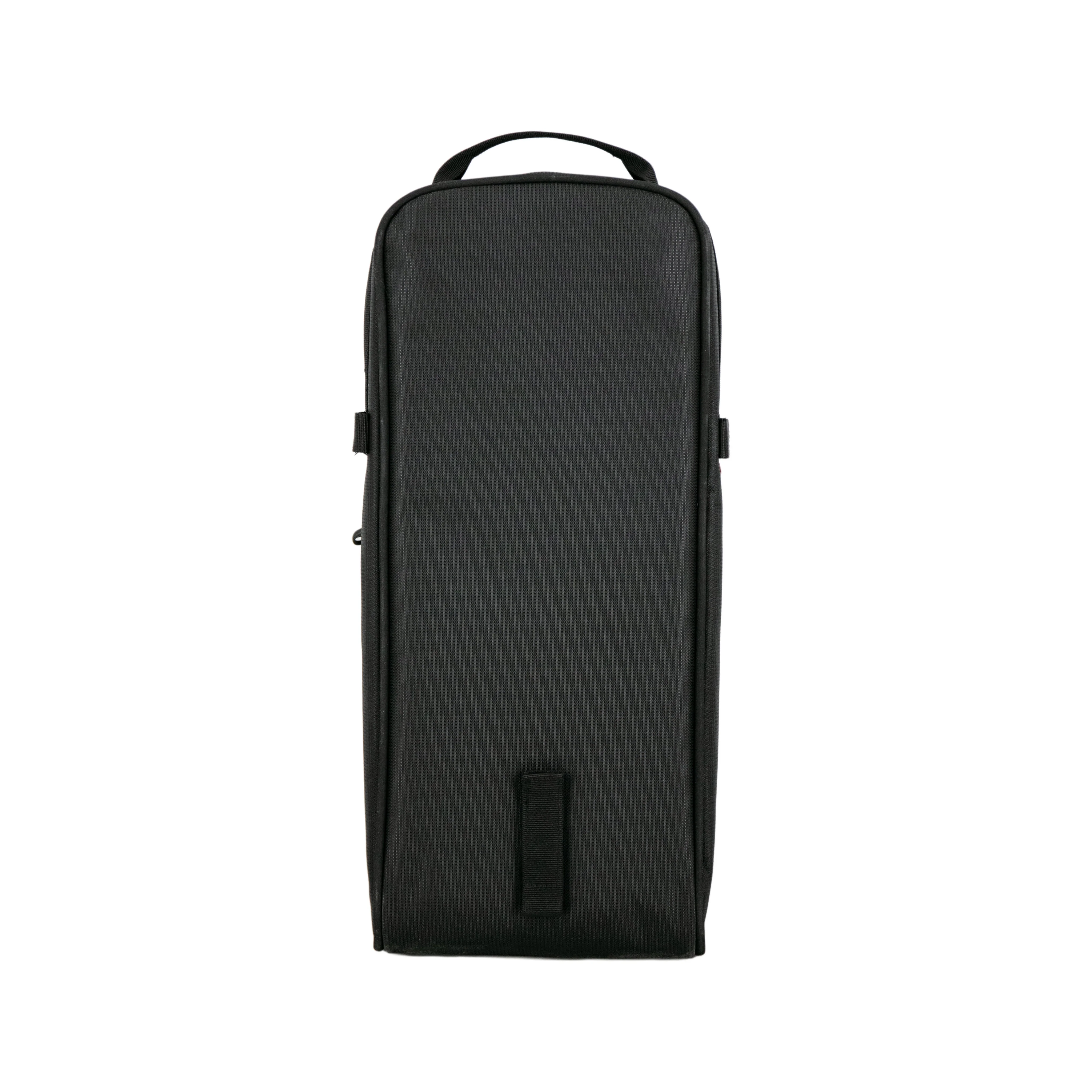 Pedalboard Lite+, Silver and Tick+ Accessory Case 2.0, Black - Image 11