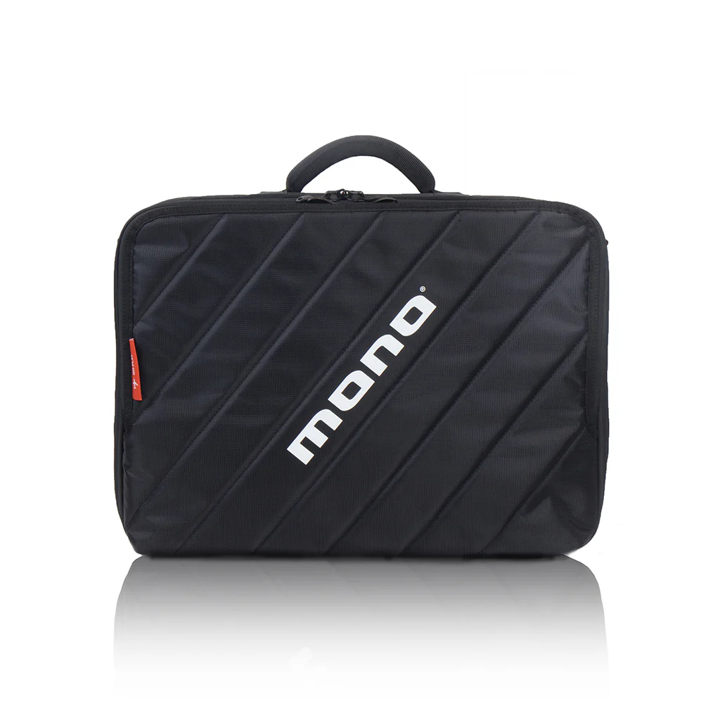 Pedalboard Small, Black and Club Accessory Case 2.0, Black - Image 8