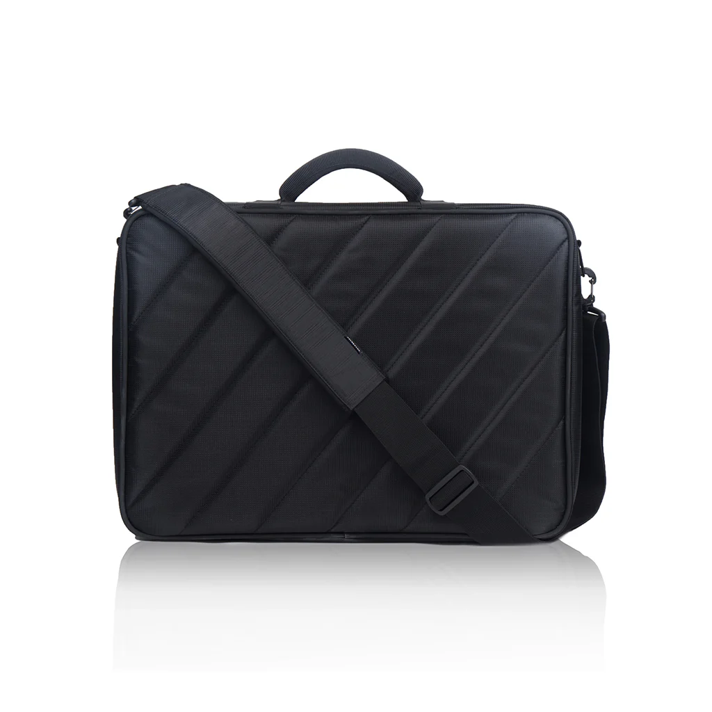 Pedalboard Small, Silver and Club Accessory Case 2.0, Black - Image 9
